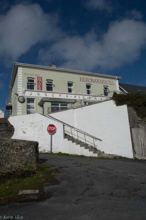 Kilronan Hostel Inis Mor Bagian luar foto